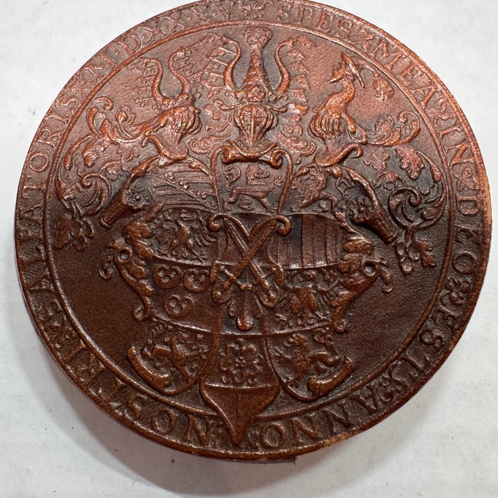 Vintage Ornate Brown Tooled Leather Crest Medallion Case & Mirror‎ - Picture 2 of 5